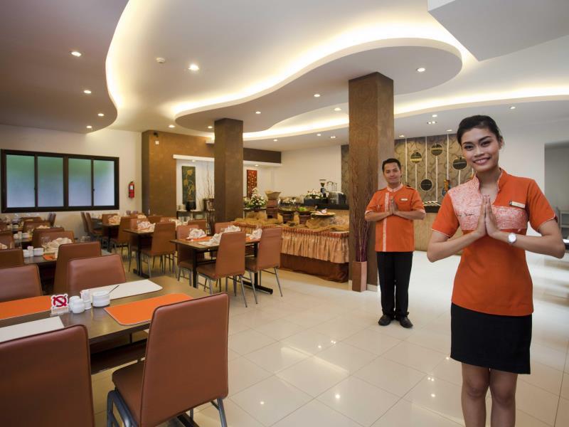 Jentra Dagen Hotel Malioboro Джокьякарта Экстерьер фото